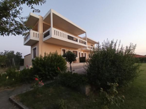 Aktaion Apartments